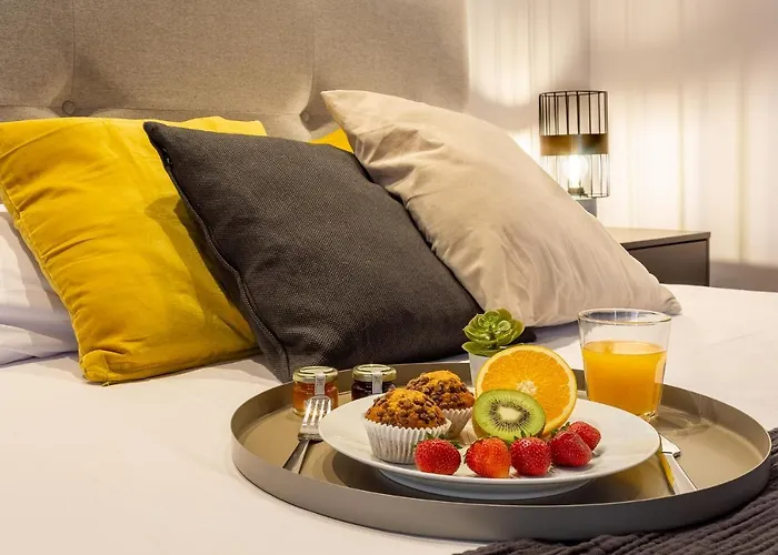 Modern & Quite At Larios Apartment *