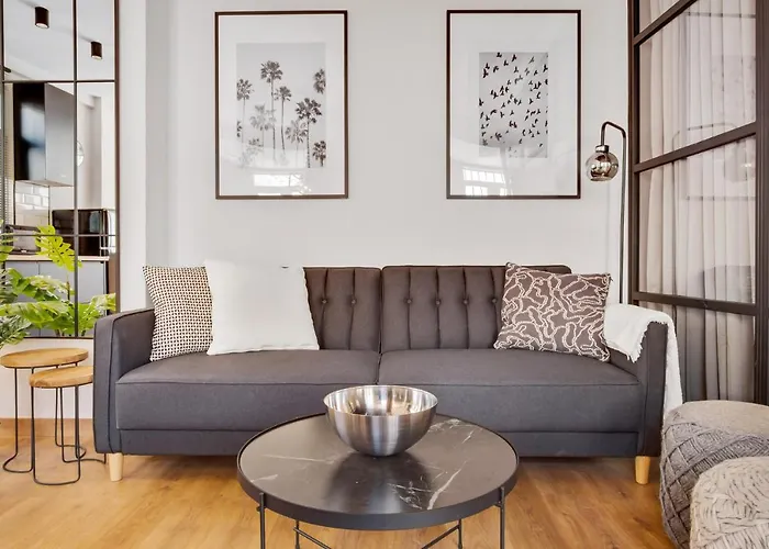 Modern & Quite At Larios Apartment Málaga